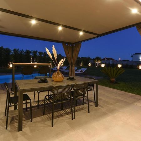 Villa Topaz Zaton  Exteriér fotografie